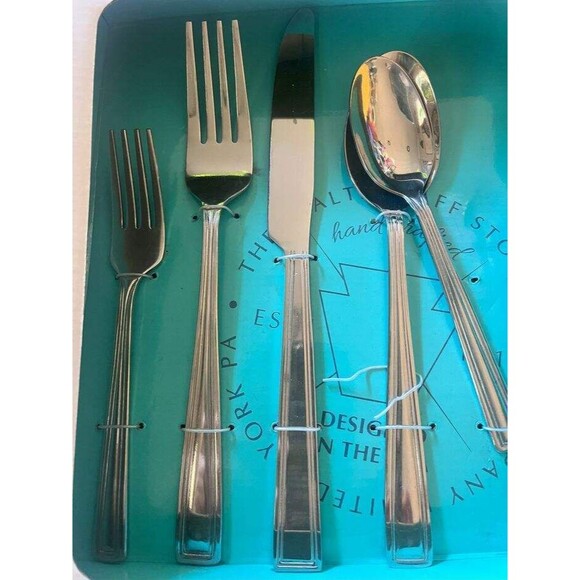 New Pfaltzgraff Everyday Premium Stainless Steel Selby 20 Piece Flatware Service - Picture 2 of 6